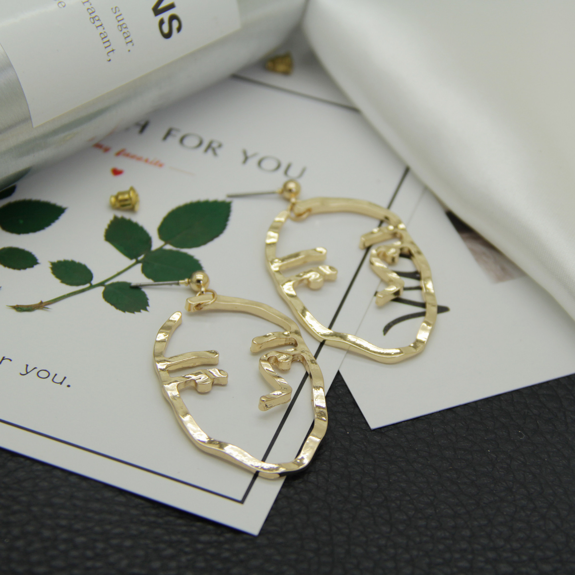 复古款欧美个性金属质感人脸耳环时尚脸谱轮廓造型耳环耳钉女