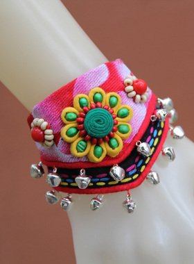 云南首饰品云南布艺首舞台小铃铛