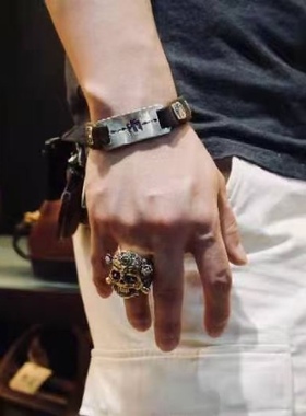 錾刻雷鸟皮手环个性潮