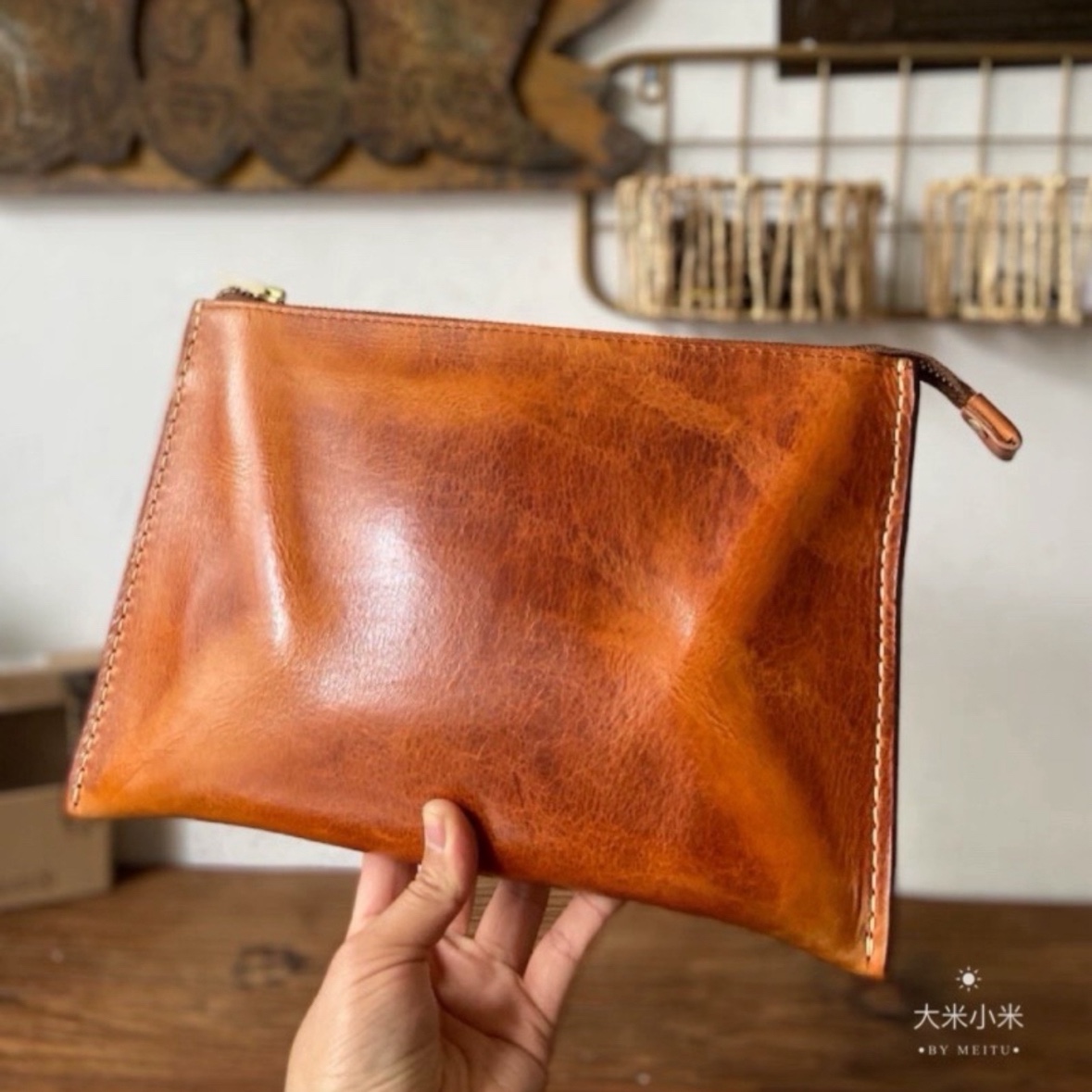 原创男士全牛皮拉链休闲风手抓包