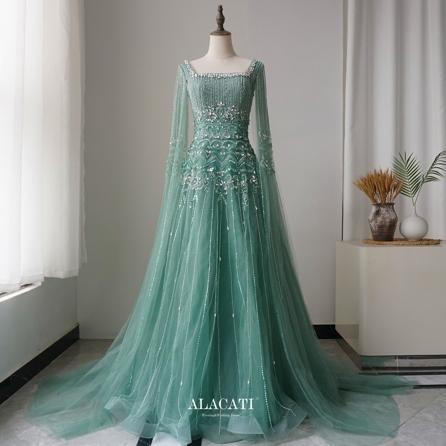 Alacati出口外贸高端奢华重工水袖A摆高腰显瘦遮肚晚礼服年会晚宴