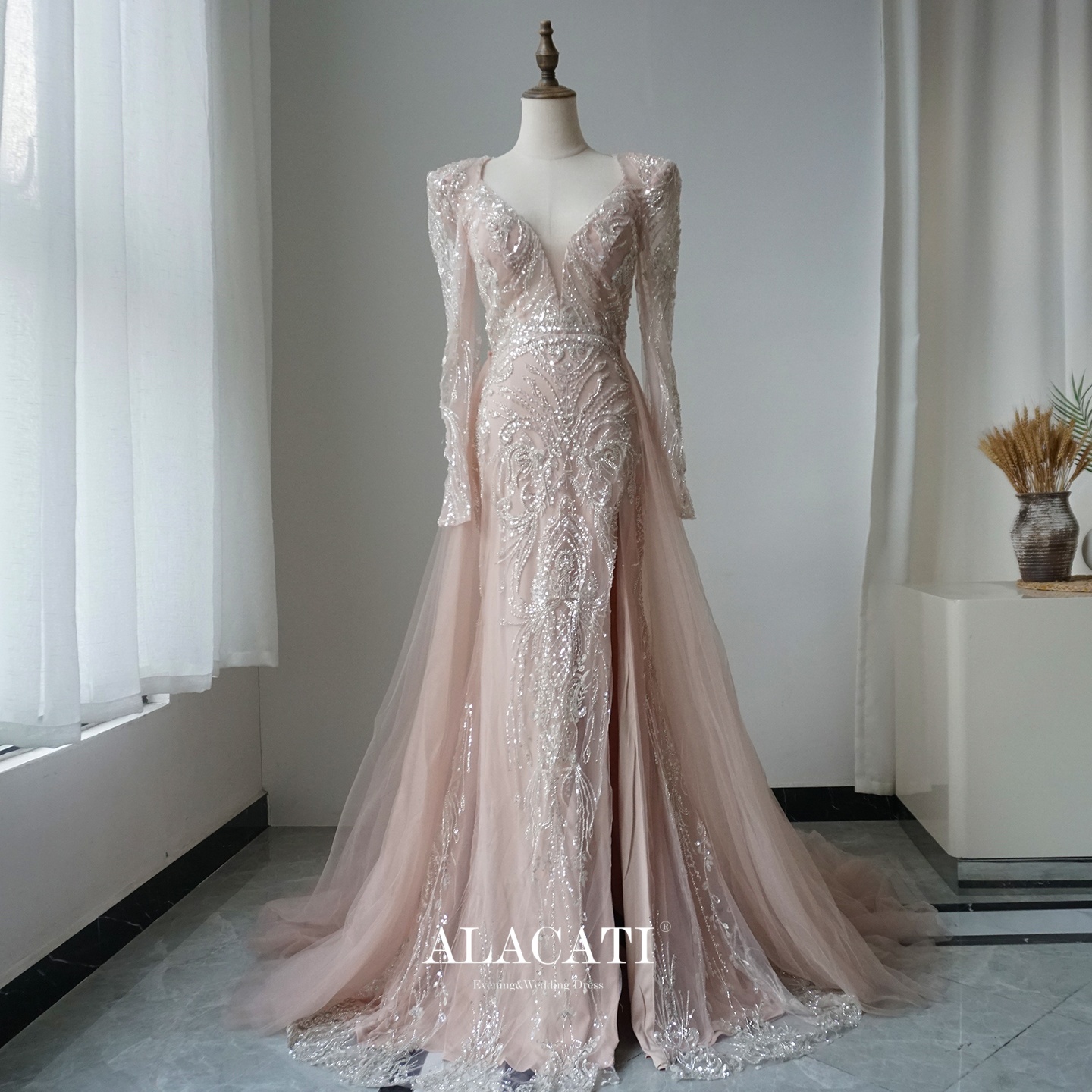 外贸高端重工绣花 V领高腰显瘦长袖鱼尾拖尾晚礼服女名媛年会晚宴