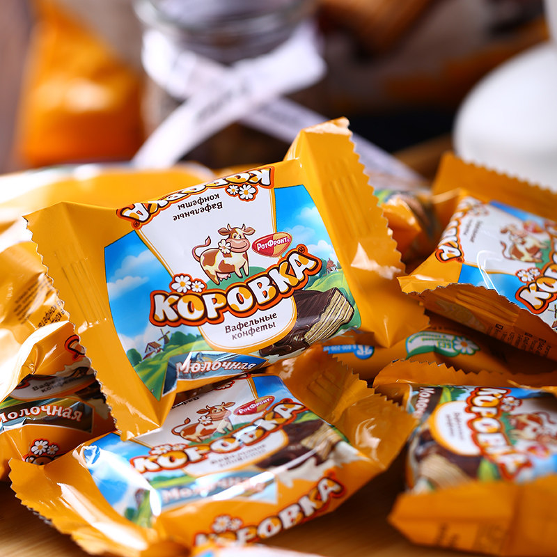 俄罗斯进口小牛巧克力威化奶油饼干kopobka休闲零食独立装250克X2
