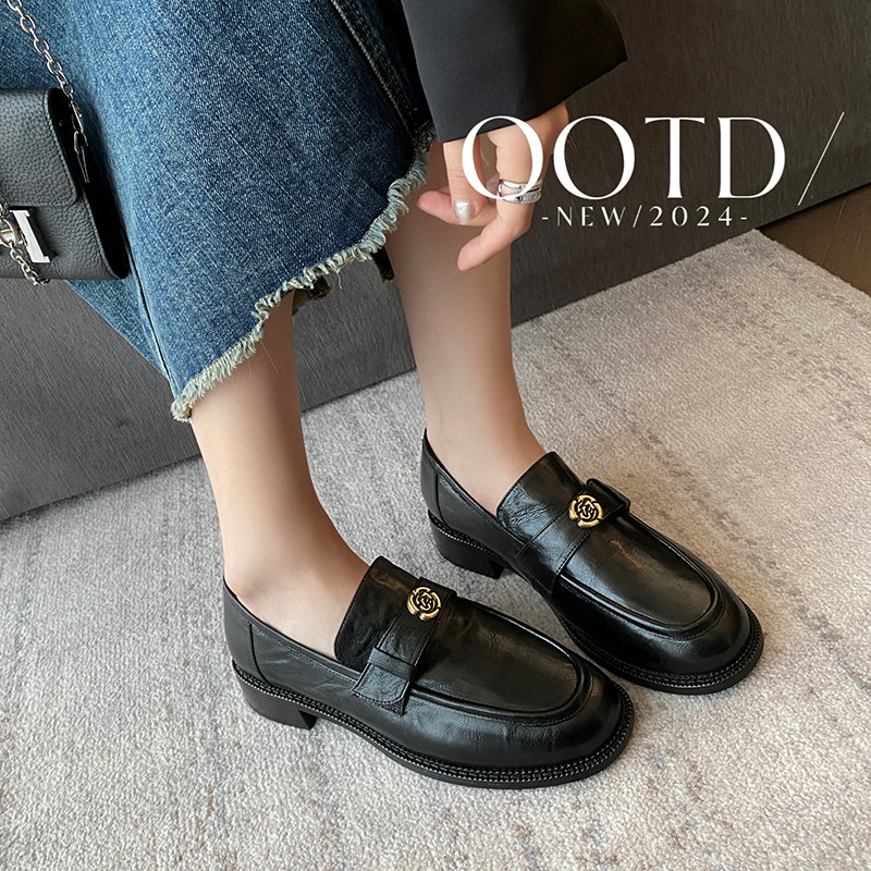 四季款！胖mm专属~真皮圆头一脚蹬乐福鞋女厚底中跟英伦风小皮鞋