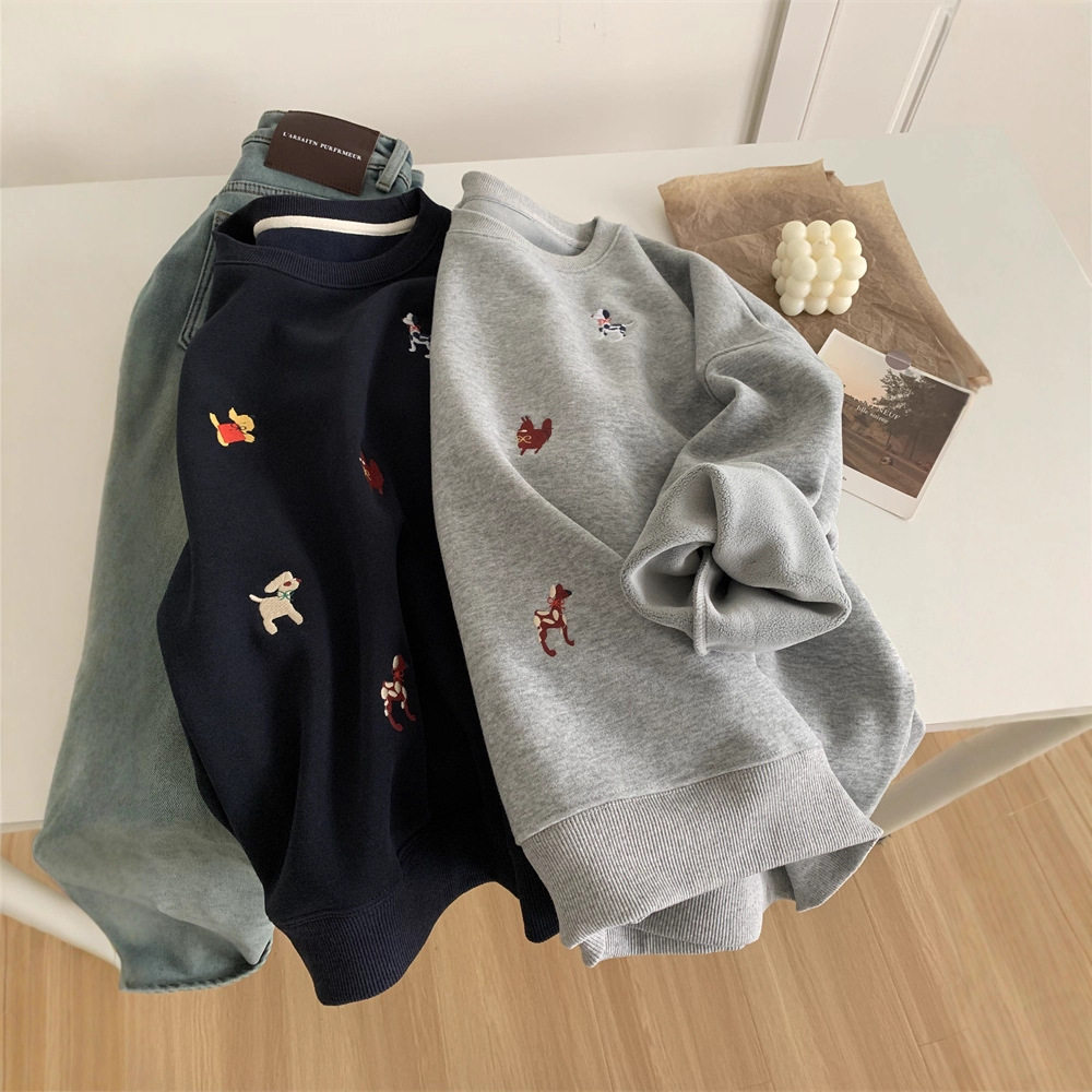 日韩减龄复古彩色小狗刺绣加绒卫衣女秋冬款宽松休闲加厚保暖套头