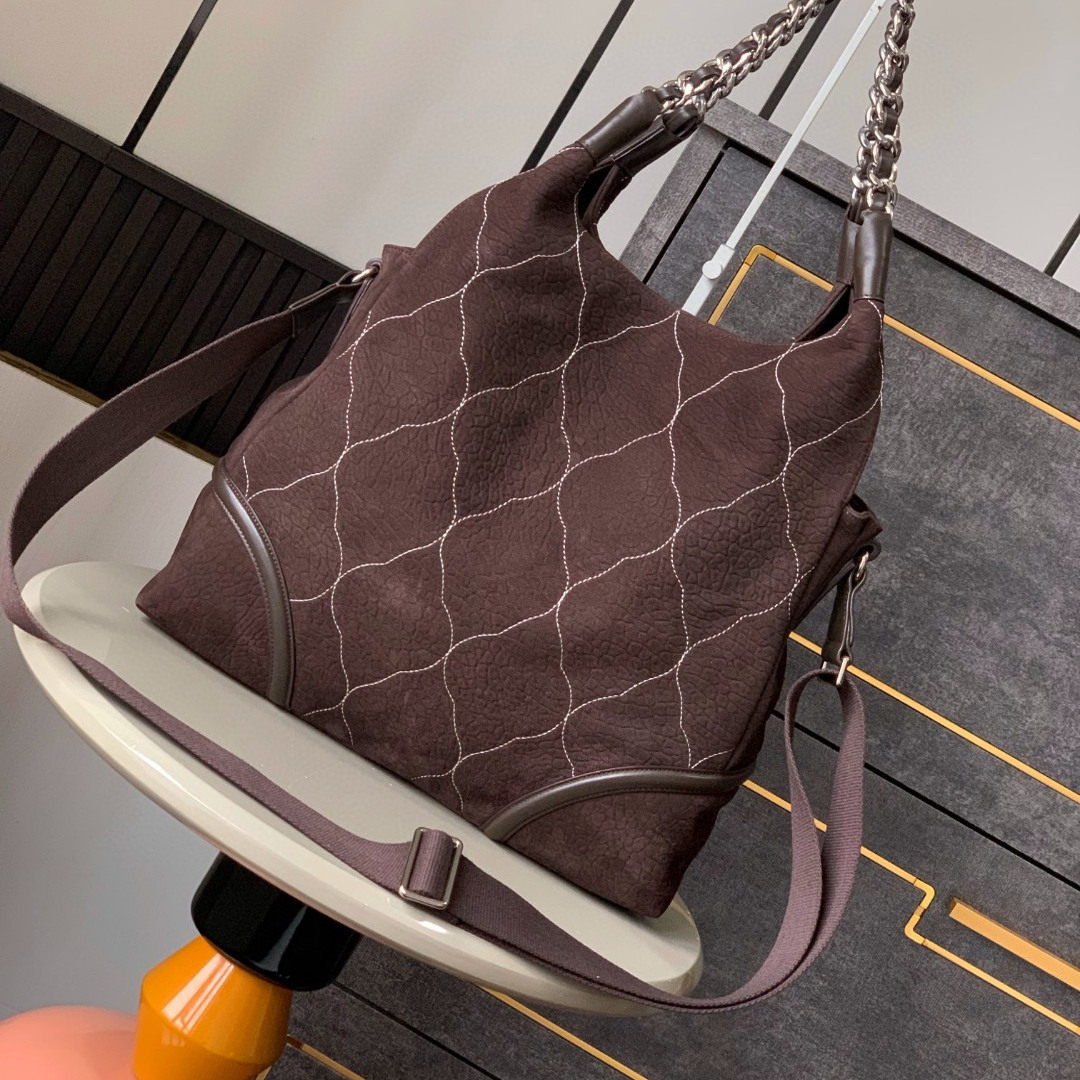 2025夏季新款鹿皮托特包牛皮粗链条中古包包 复古hobo女包单肩包
