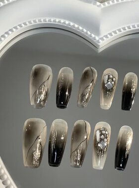 【黑暗时刻】手工穿戴甲片秋冬新款爆黑色晕染款美甲贴片