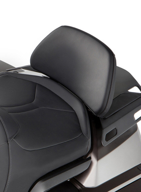 现货进口GL1800金翼 F6B加装乘客靠背高品质舒适座椅后靠货架黑色