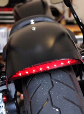 美国进口哈雷运动者48 883 72 1200加装LED尾灯 后泥瓦刹车灯红色
