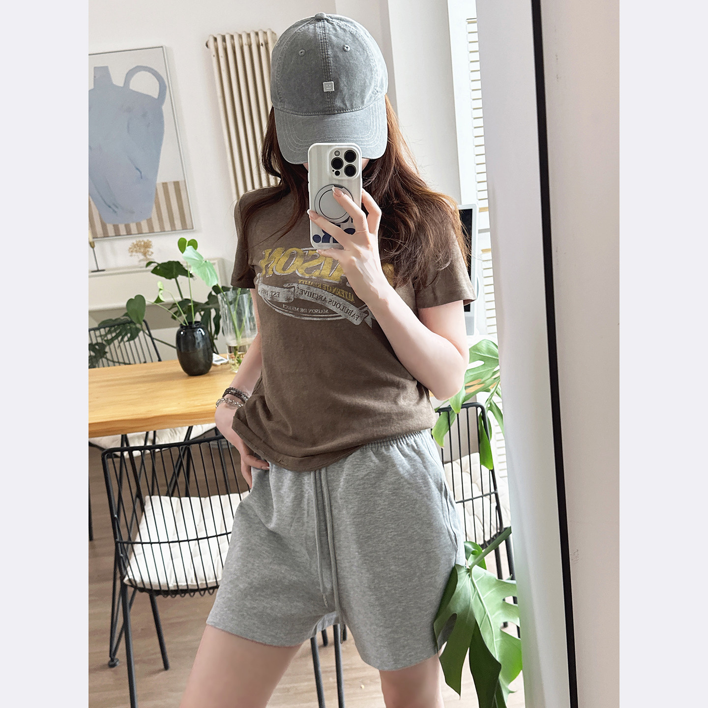 CHIA夏季洋气棕色撞色清凉麻感棉撞色正肩字母简洁美式短袖t