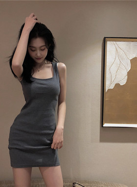 billkong背心裙女春夏2022新款吊带裙轻熟质修身包臀裙背心连衣裙