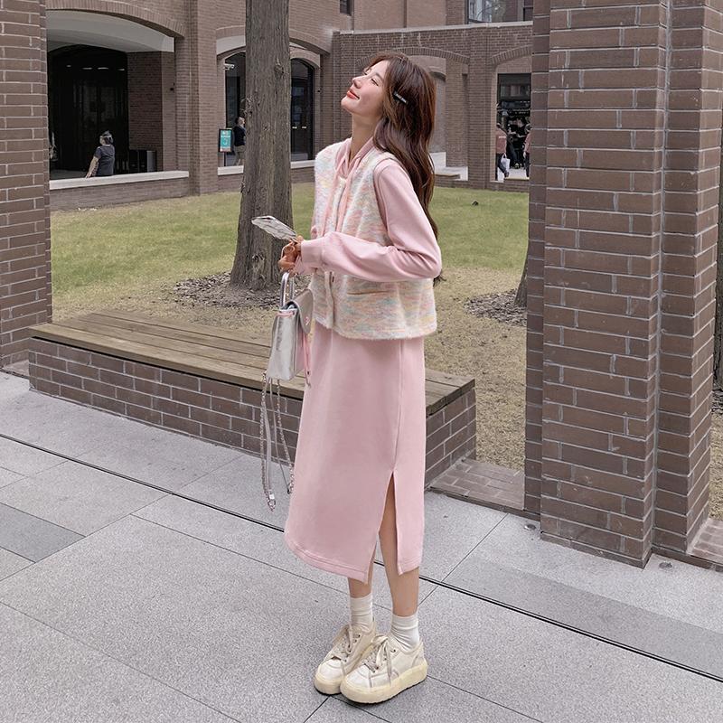 现货粉色马甲两件套连衣裙女2024秋冬新款303-TQ6860-P175-K238,女装套装/套裙,宁宁家 现货粉色马甲两件套连衣裙女2024秋冬新款303-TQ6860-P175-K238,女装套装/套裙,宁宁家