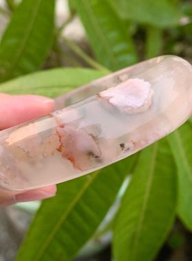 冰透粉红色樱花玛瑙海洋玉髓手镯