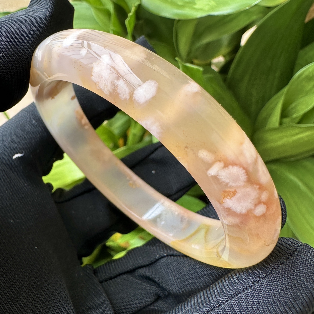 55.5圈天然冰透粉红绿色樱花玛瑙手镯网红仙女款百搭飘花玉髓手环