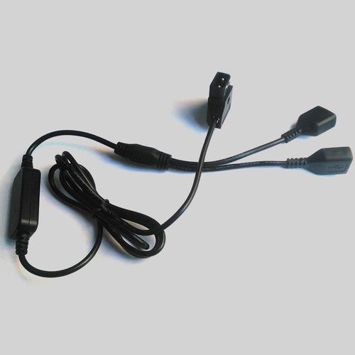 D-TAP 摄像机电池B型口转5V 双USB电压充电器 不可充苹果手机