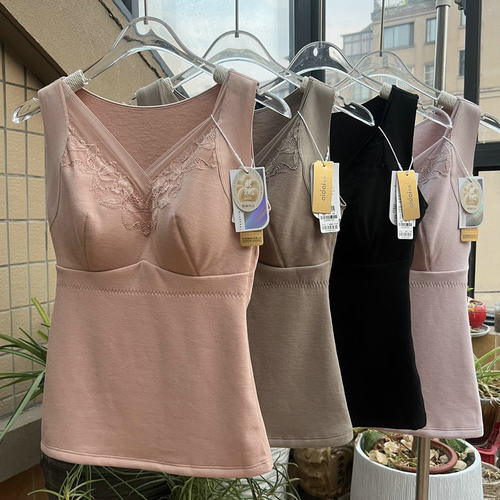 2025秋冬新款带罩杯一体保暖背心内衣发热速暖免穿文胸蕾丝V领女