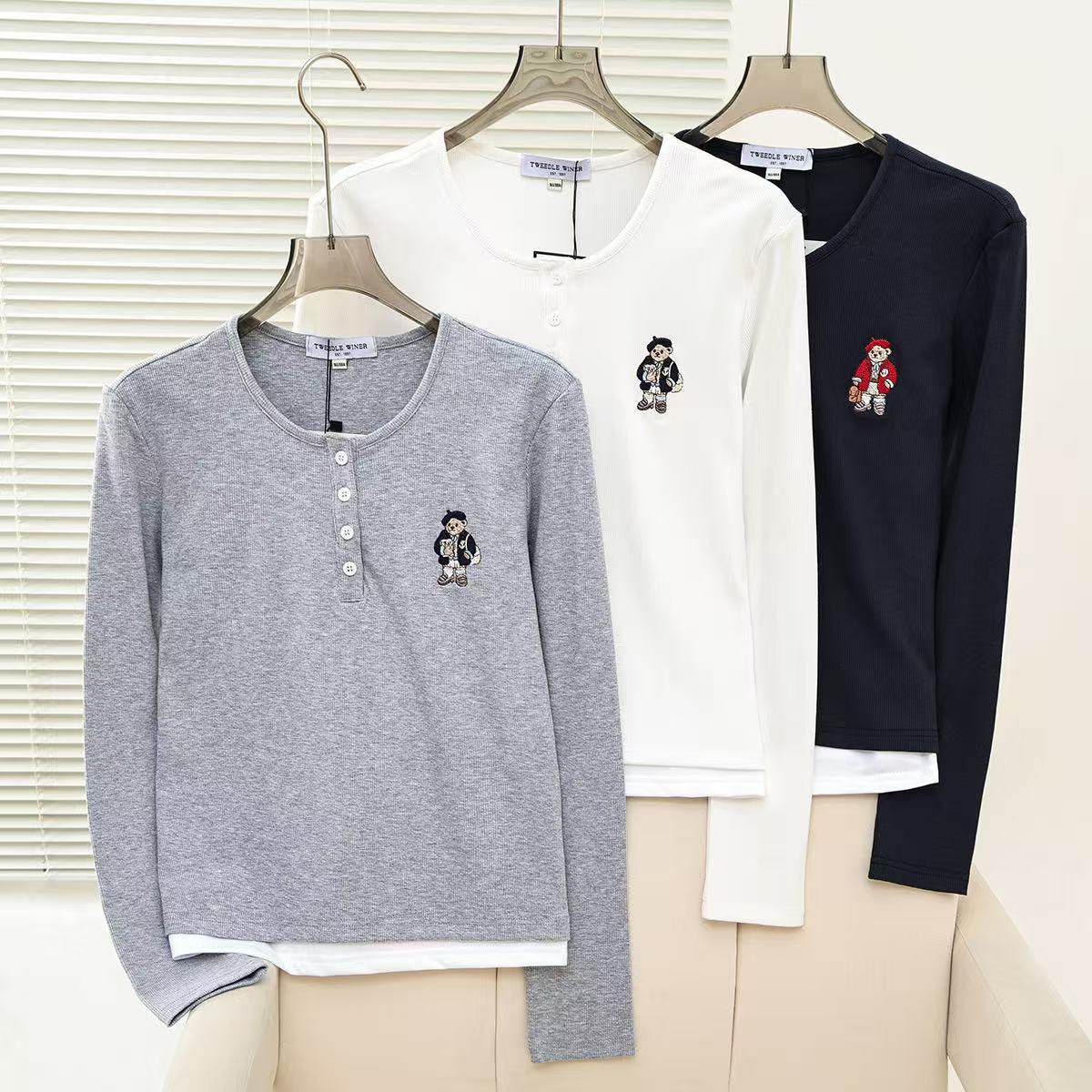 2026春季新款学院风简约假两件V领撞色拼接长袖T恤女TTLA2652C1K,女装/女士精品,毛针织衫,淘宝优惠券,粉丝福利购,淘宝优惠卷