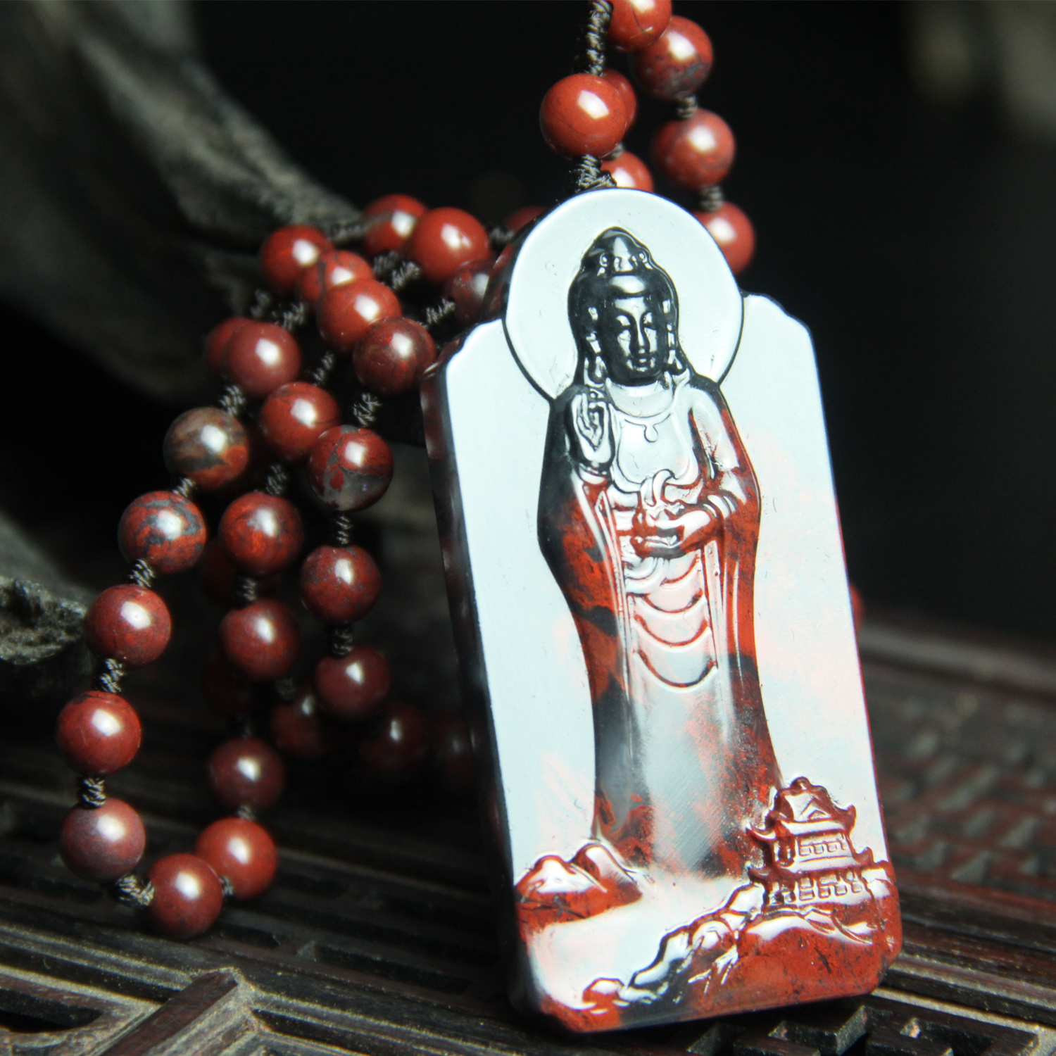 鸡血玉阿弥陀佛观音项链挂件
