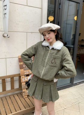 MOMONANA秋冬新品夹棉冒领刺绣夹克外套百褶半裙时尚套装