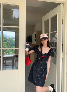 清仓特价！MOMONANA樱桃印花V领藏青色连衣裙法式泡泡袖裙