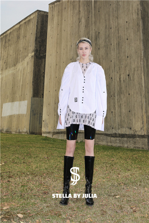 【Stella By Julia】2019秋冬新品V领黑扣廊型皱褶袖短衬衫|ruв категории Женская одежда, рубашка - от Buy2taobao.com для оказания профессиональной услуги покупки агента Taobao