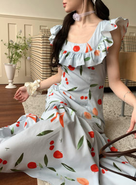 MOMONANA2024法式修身蓝色度假风U领连衣裙短袖收腰气质中长裙