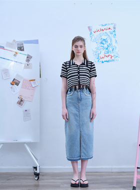 清仓特价！MOMONANA黑白针织絮边流苏短袖高腰前开叉遮跨牛仔半裙