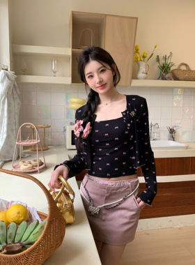 MOMONANA早春黑色蝴蝶结两件套薄款黑色上衣高腰粉色牛仔半身裙