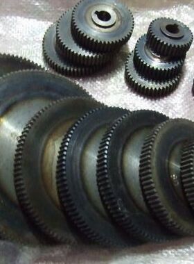 C0618车床挂轮小车床齿轮三角带皮带刀架扳手螺丝PU