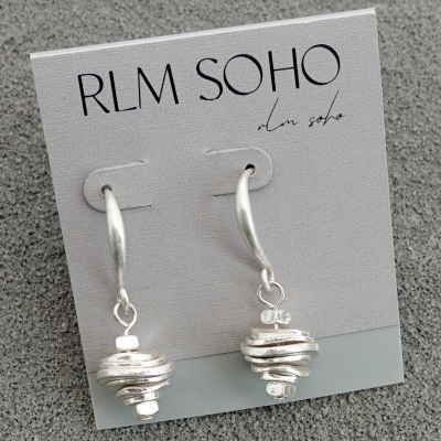 拉睦RLM SOHO几何扭片设计师腔调森女文艺术气质潮人休闲风耳环坠