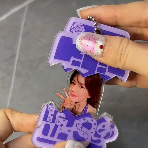 新款赵露思周边自制赵露思同人高颜值背包挂件装饰送同担抽拉挂件