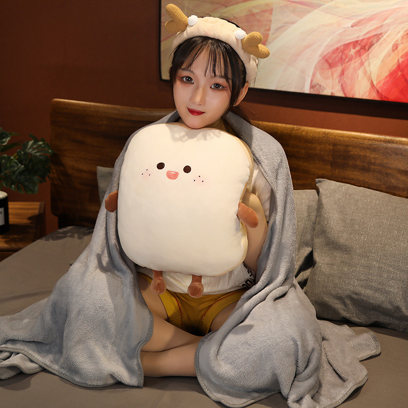 办公室午睡抱枕被子两用午休毯子二合一暖手枕女生睡觉三合一车载