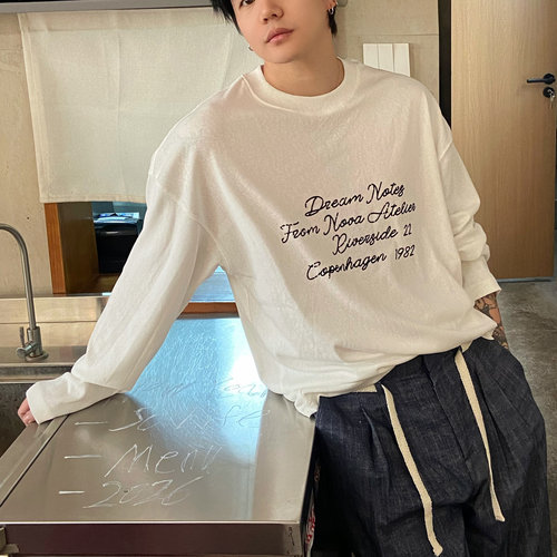 宽松自然系字母刺绣轻薄防晒T恤