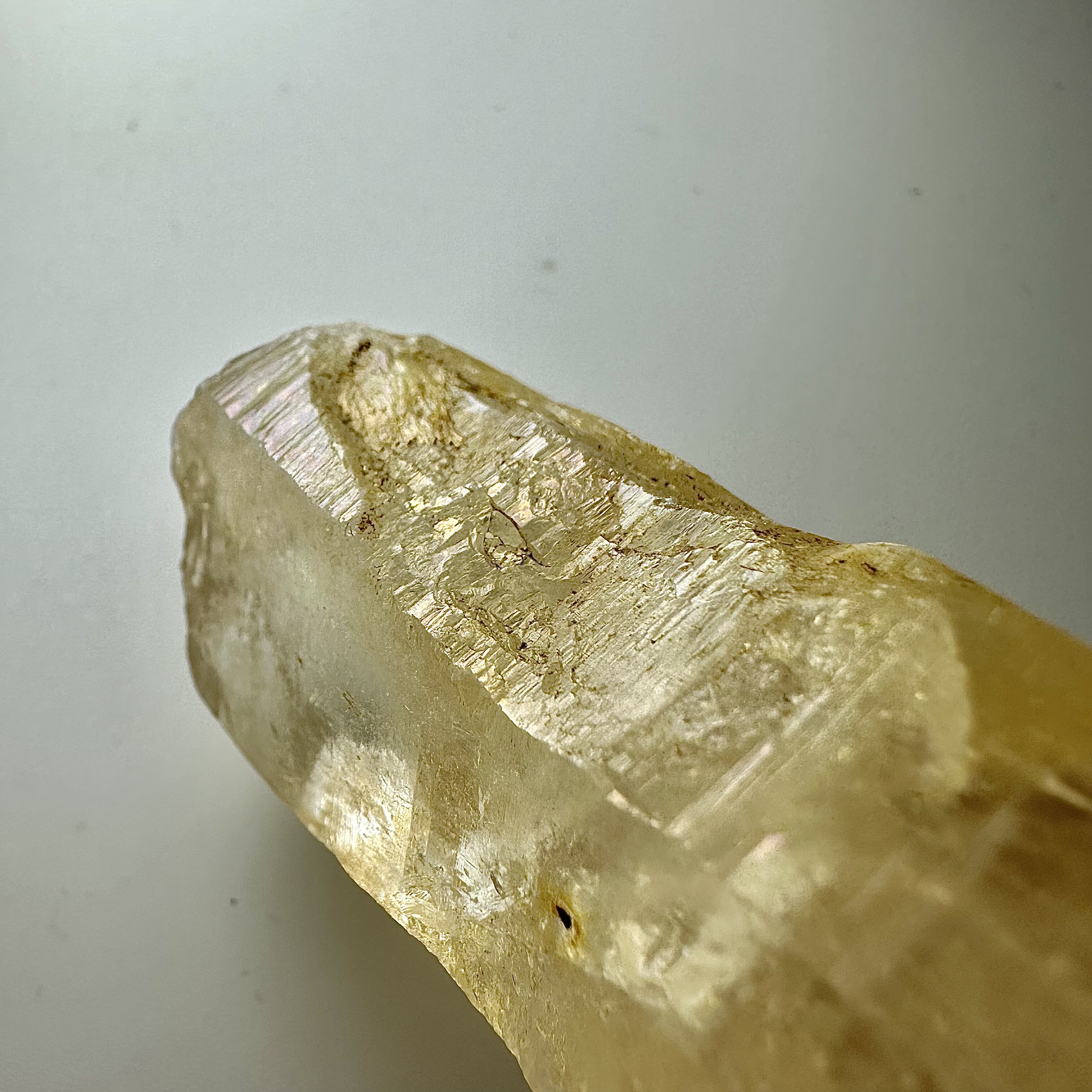 天然黄金喜马单晶 高频水晶 87x29x25mm 84g