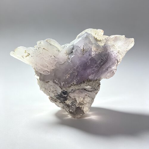 天然紫水晶原石 大鹏展翅 199g 102x65x48mm