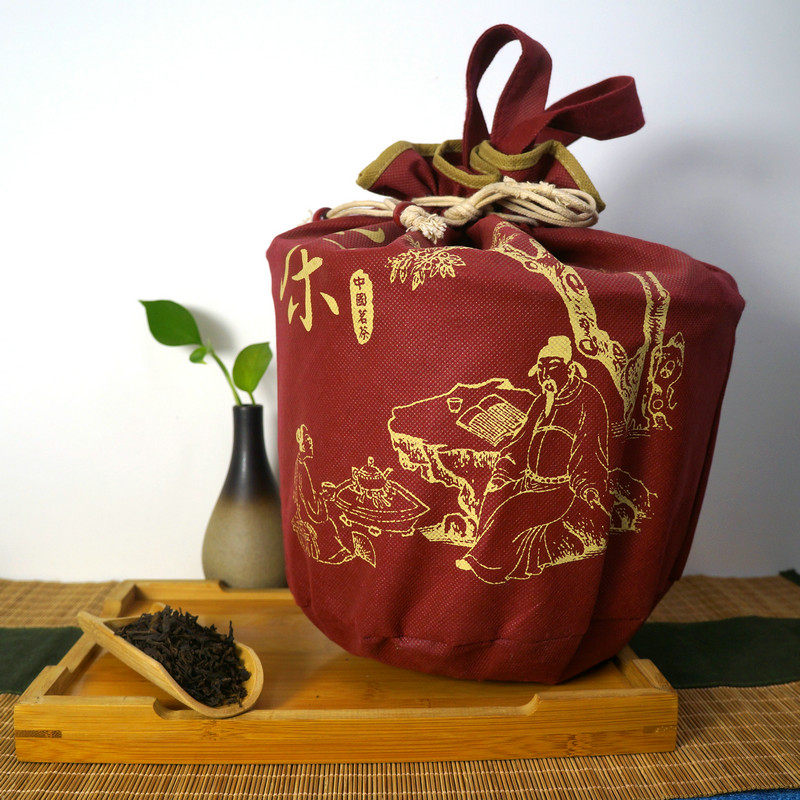 广西漓江春06年一级青种竹筐黑茶
