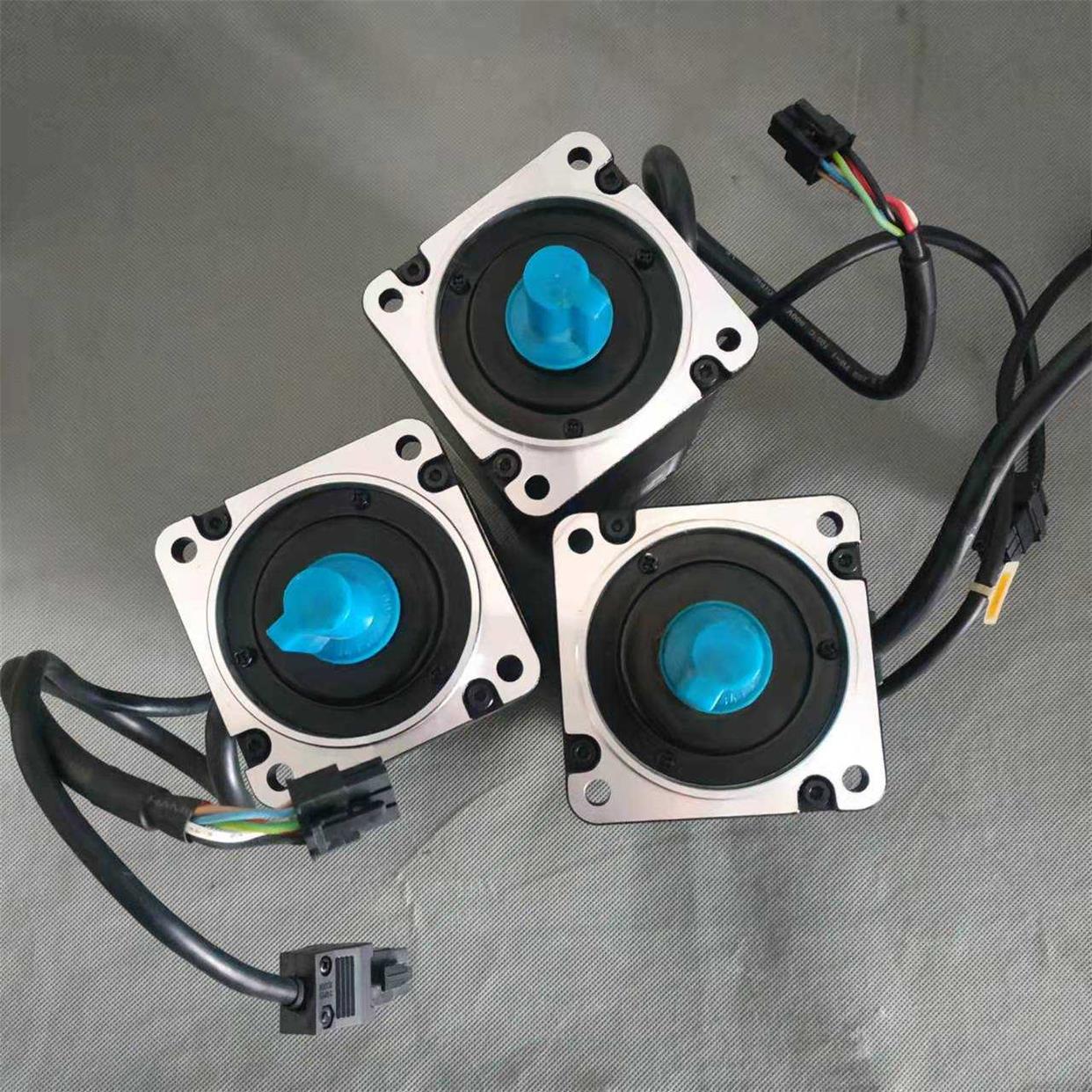 工程余货A台达400瓦电机C【法兰80带刹车】ECMA-30084BF7询价