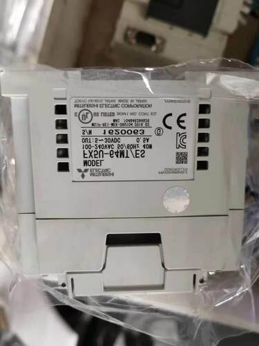 三菱MITSUBISHI FX5U系列PLCFX5U-64MR MT 32 80MT MR ES DS电源