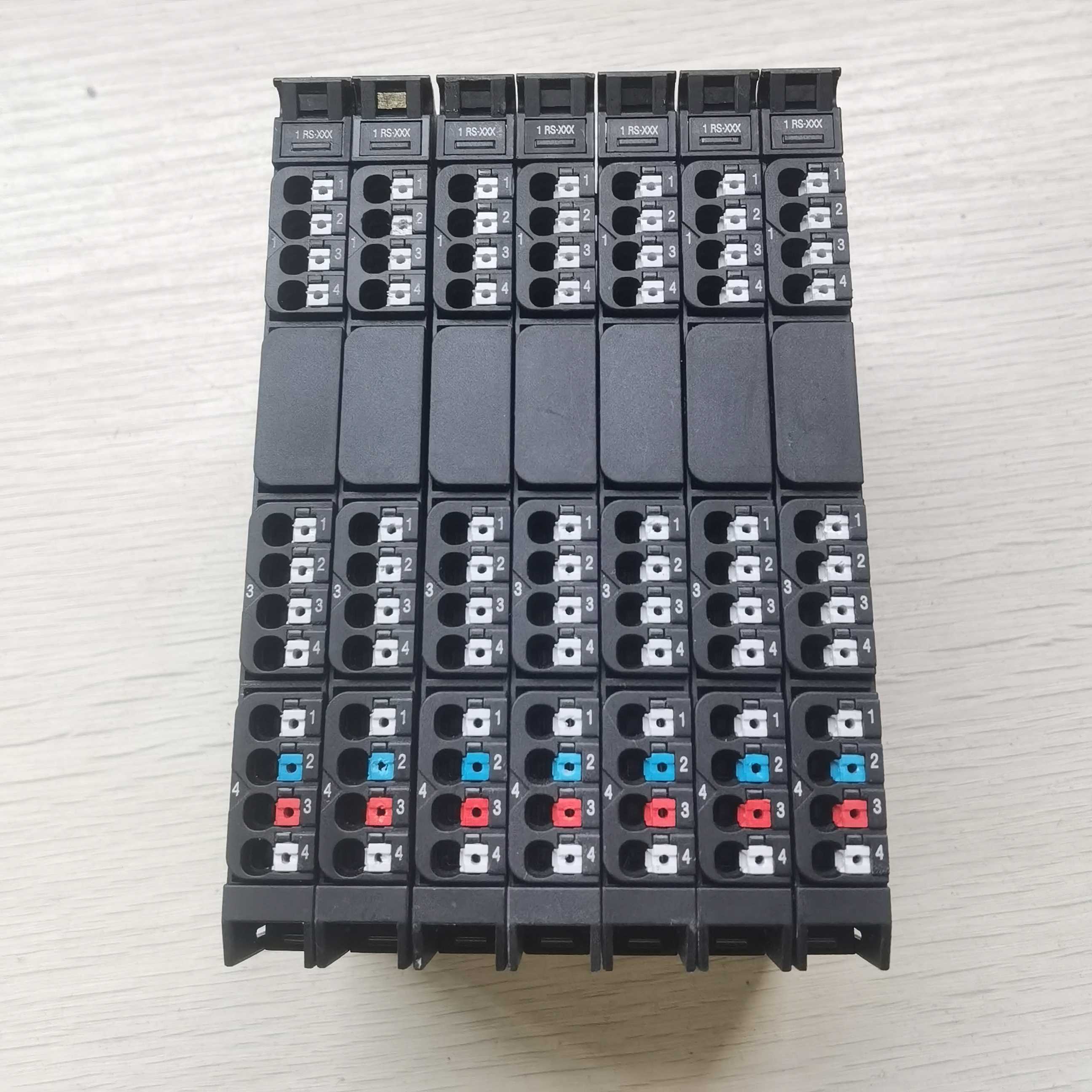 ￥ 原装拆机 魏德米勒 UR20-1COM-232-485-422 1315750000询价