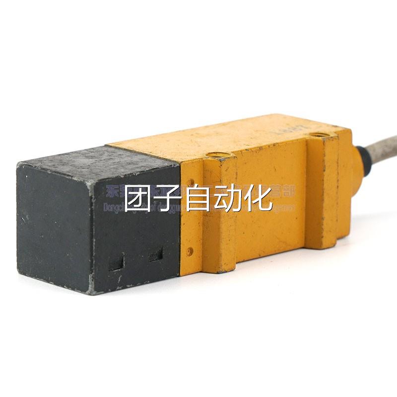 回归反射型E3S-RS30E42-30含发光板一套光电传感器精品货到付款询 电子元器件市场 电子专用材料 原图主图