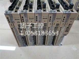 现货 ￥安川5系 400W伺服驱动器 2R8A01A002 询价 SGDV