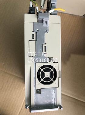 ￥拆机安川七代SGD7S-7R6A10A002,成色非常好，充新件，单机出。
