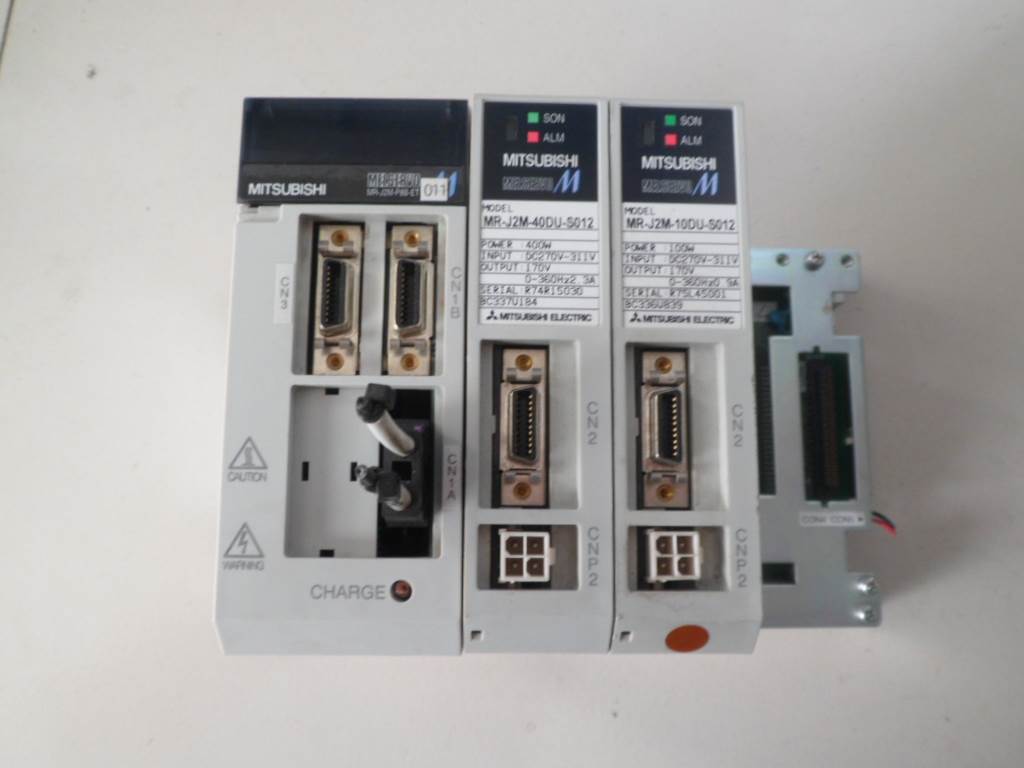 三菱伺服驱动器 MR-J2M-10DU-S012 拆机 九成新 询价
