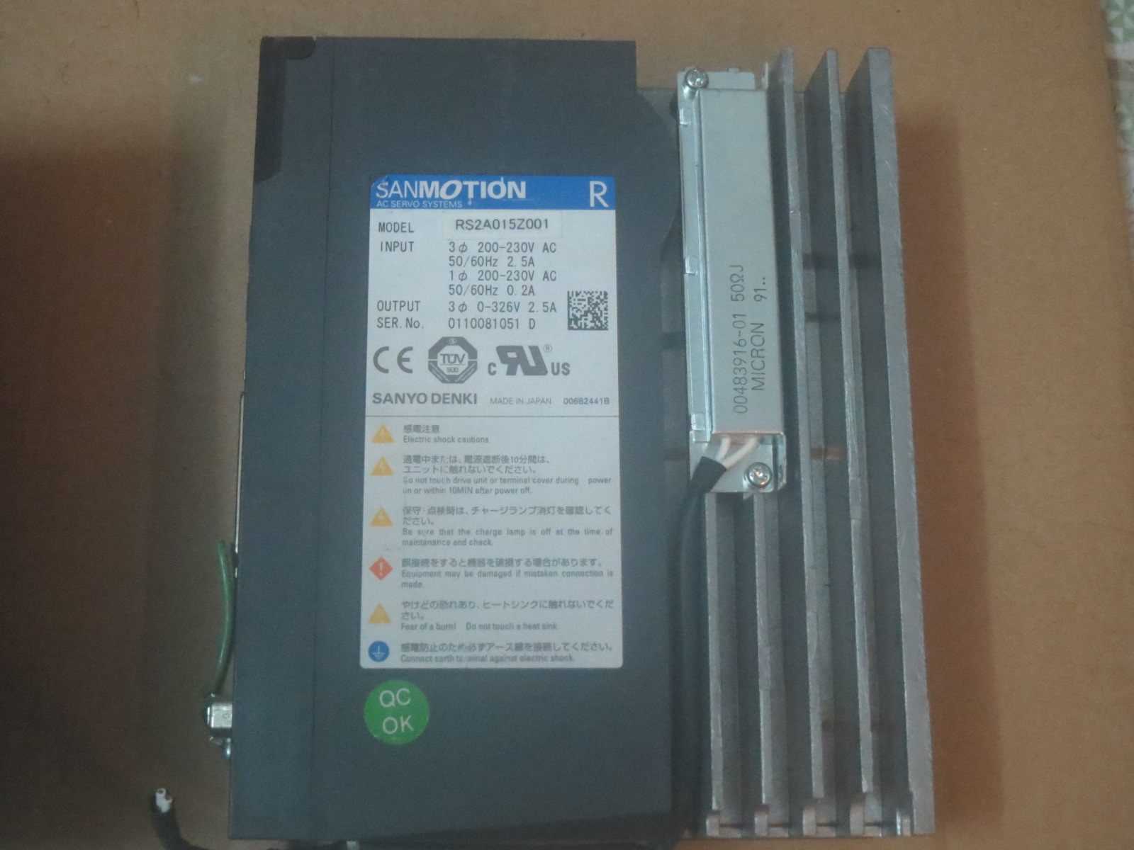 伺服驱动器RS2A015Z0