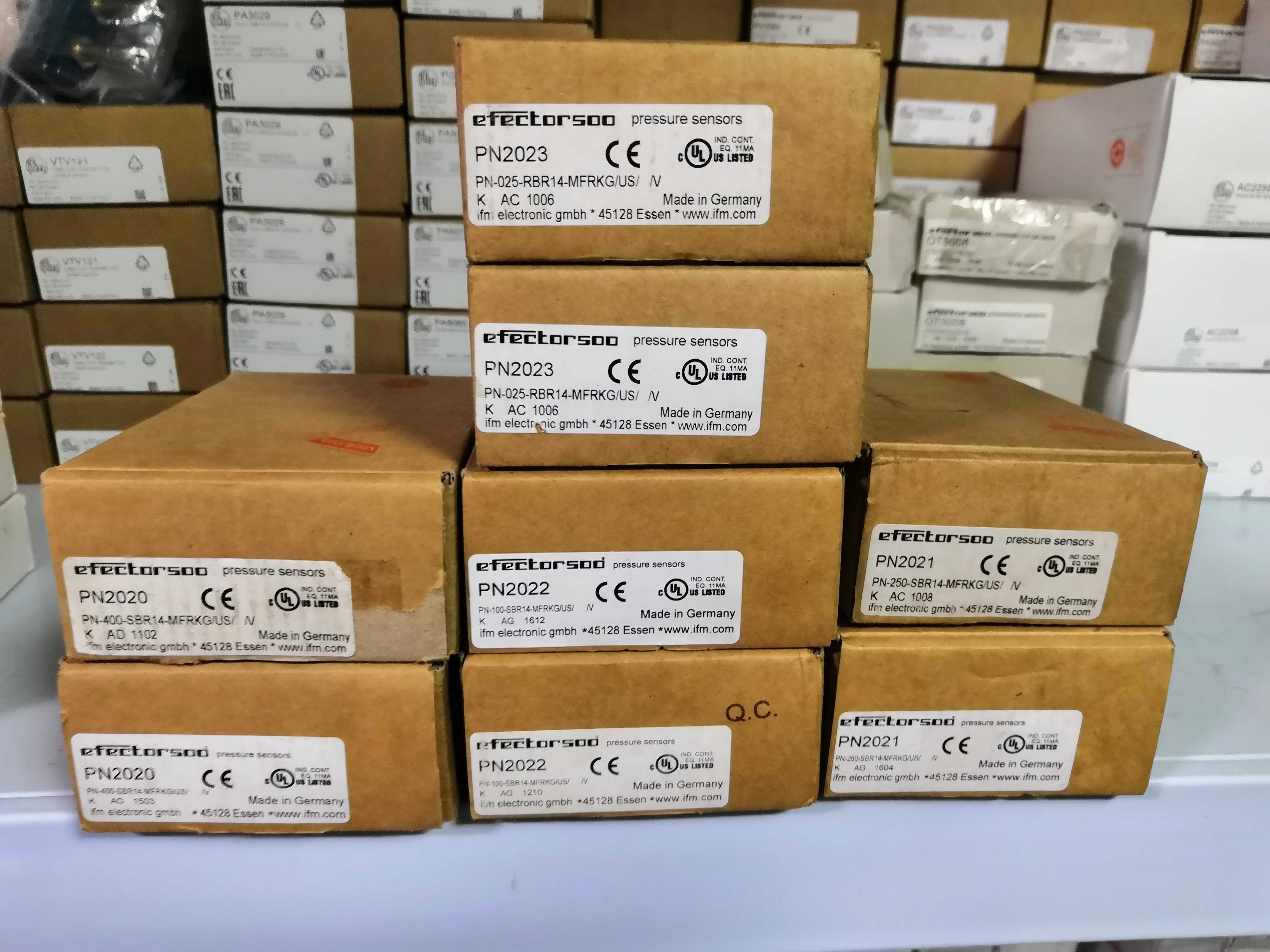 @原装IFM PN2020 PN2021 PN2022 PN2024 传感器老款现货询价