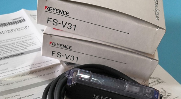 ￥KEYENCE/基恩士 FS-V31 PFS-V31 FS-V21R FS-V11 数字光纤传询