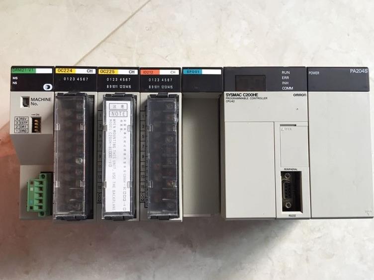 ￥C200HW-PA204/BC101/BC051/BC081-V1/CLK21/BI101-V1 OMRON询价