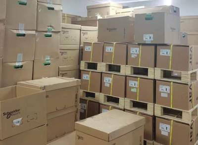 施耐德变频器ATV610D1