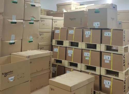 施耐德变频器ATV610D1