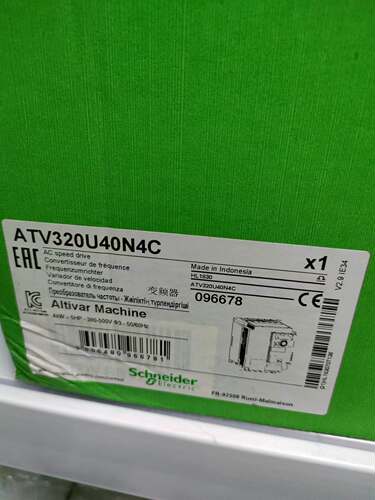 ATV320U40N4C全新施耐德原装正品ATV320U40N4C变频器现货未拆封询